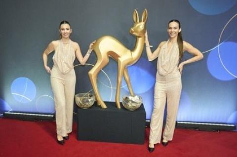 placeholder image sq