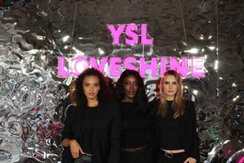 placeholder image sq